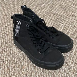 Vans VAULT Black Hightops